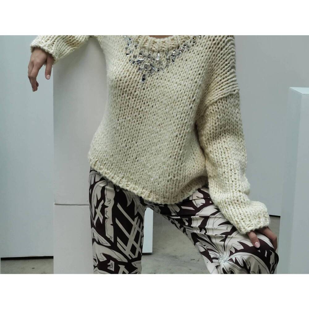NEW LE SUPERBE artic ice crewneck sweater in ivory